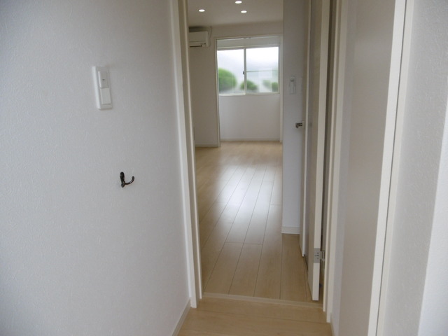 グランクレスⅠ 102 玄関