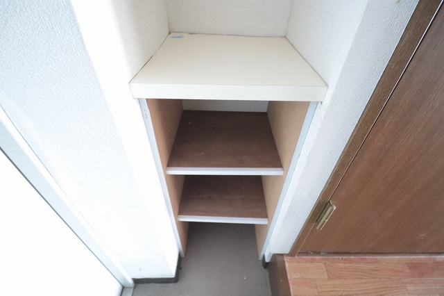 Lily-be関屋恵町 B103 玄関