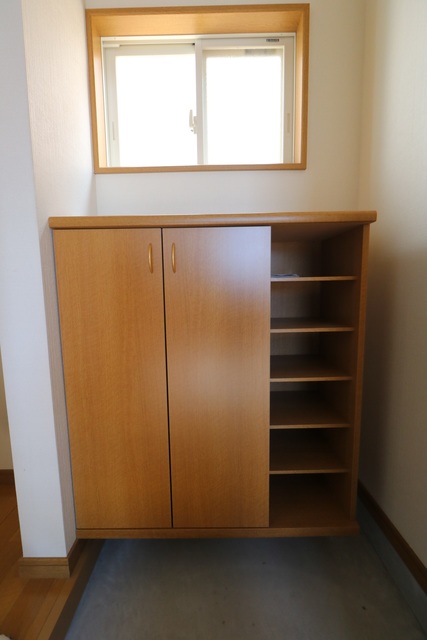コーポ岳 101 収納