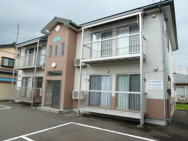 アップルモアパート　Ⅳ