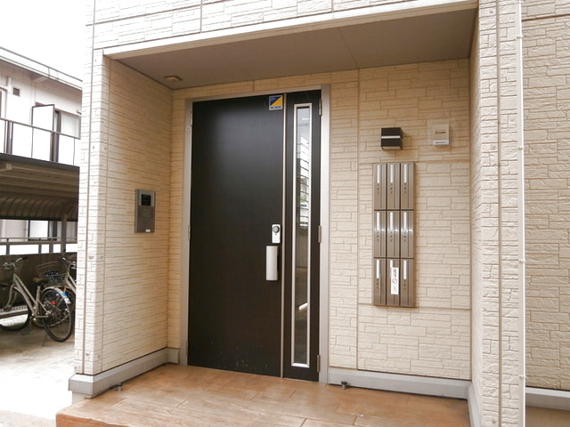 レジデンシィズ東城　Ｅａｓｔ 203 玄関