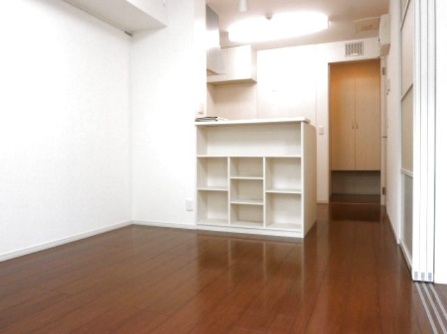 ボナール本館 102 リビング