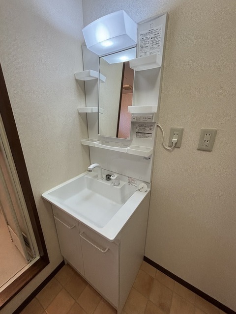 ドミールＴ 201 洗面所