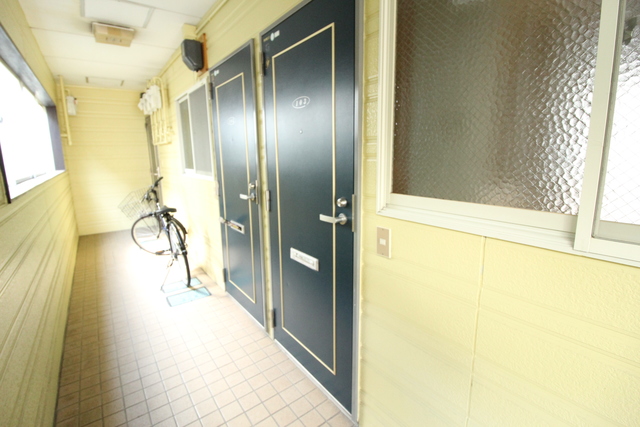 ベルトピア新潟１２ 202 玄関