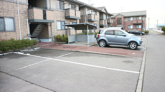 アクアグレイス　A 202 駐車場