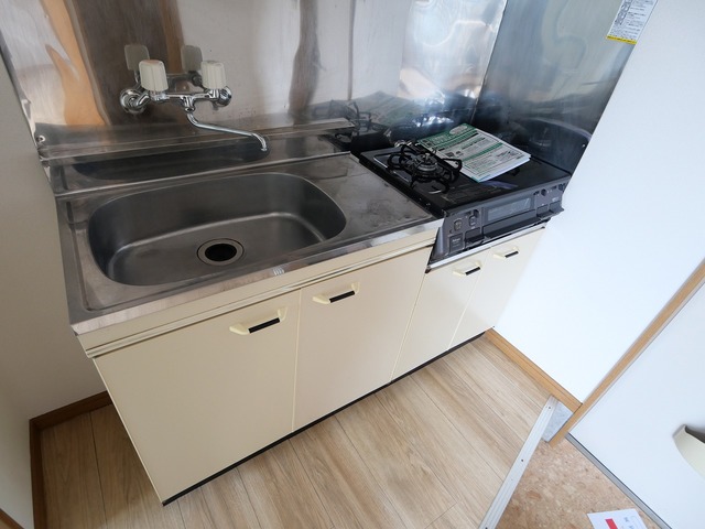 コーポアップル 101 キッチン