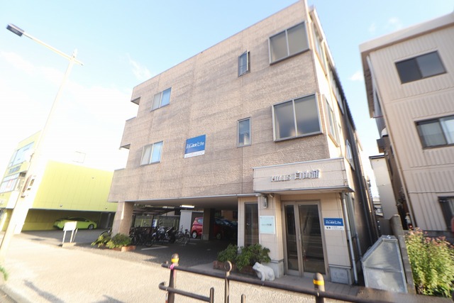ヒルズ白山浦 303 外観