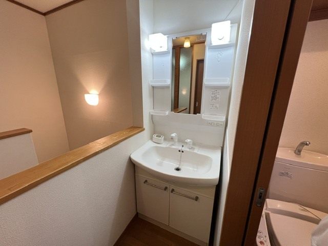 くらｄｅエクラ C 洗面所