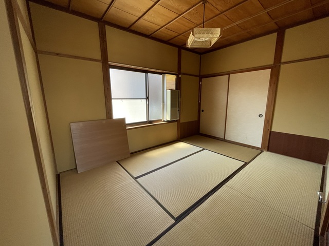 諏訪町貸家 0 リビング