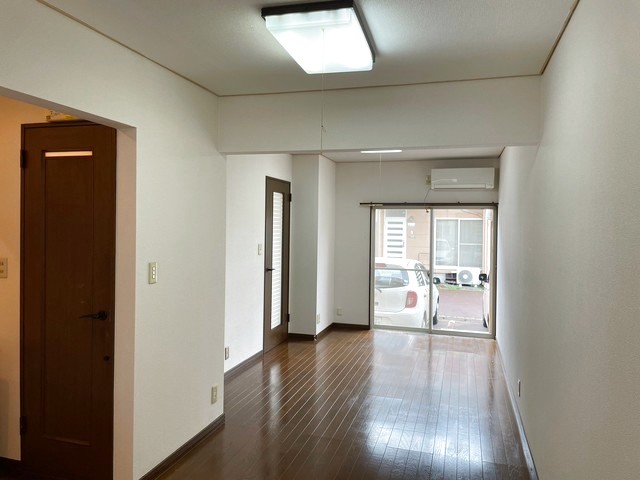 シャルム堤Ⅱ　A 2 リビング