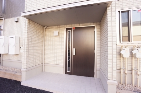 ラ・ランド浜谷　Ａ 202 玄関