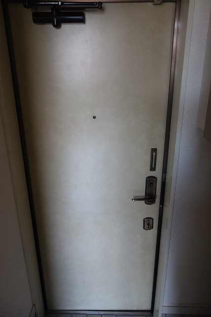 アビタス関屋 104 玄関