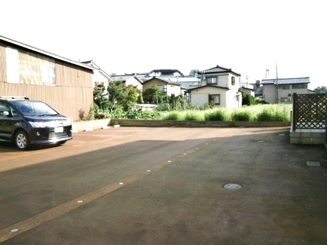 サザンコート寿樹 103 駐車場