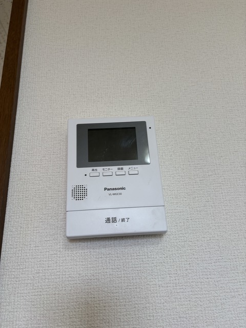 ファミリータウンロイヤル B203 セキュリティ