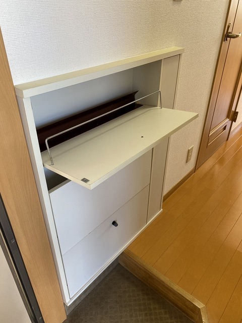 クレセント　アガソス 102 収納
