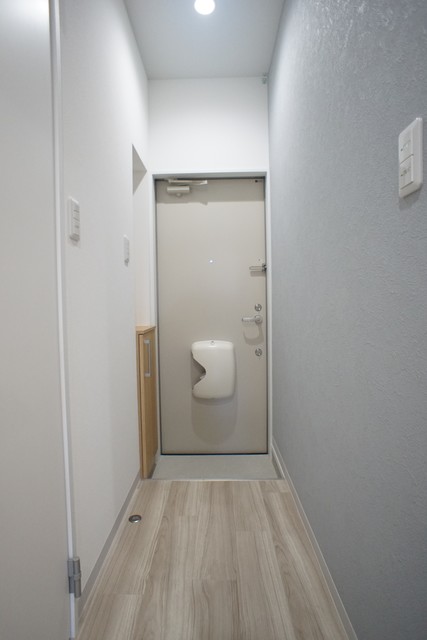 Common燕南 105 玄関