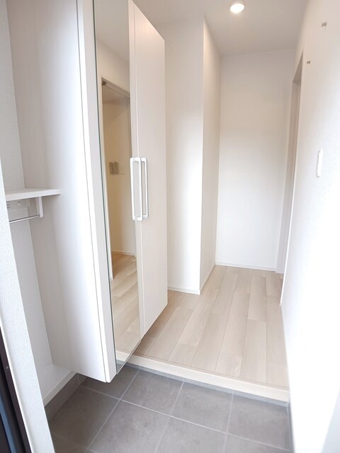 プリンセス　ヒルズ 103 玄関
