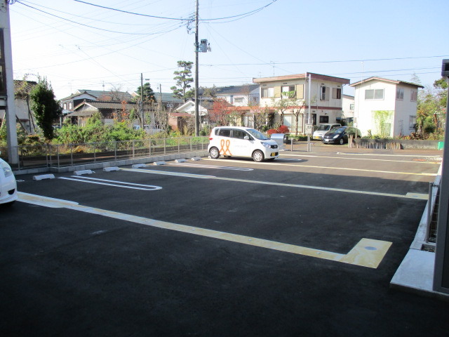 レクセラ LEXELLA 101 駐車場