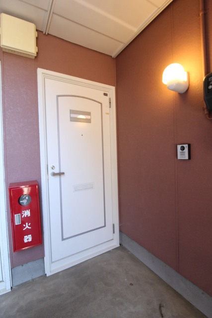 リバティハイツⅠ 101 玄関