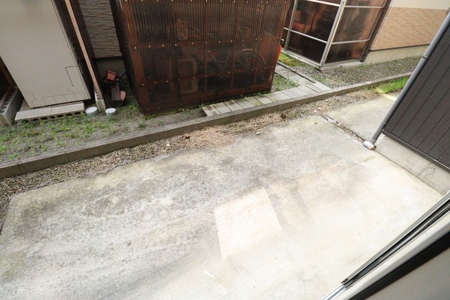 Ronti（ロンチ）Ⅰ 3 庭