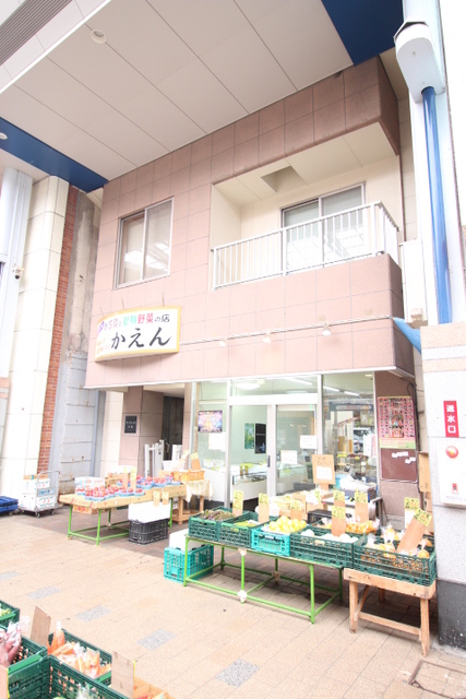 サンジェーヌ本町 602 外観