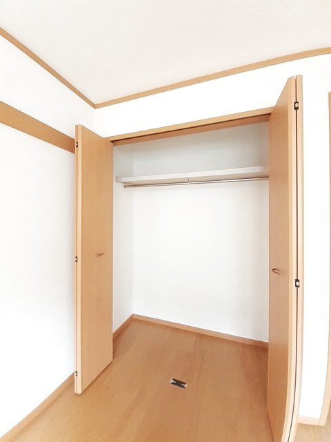 スィート　レクチェⅠ 102 収納