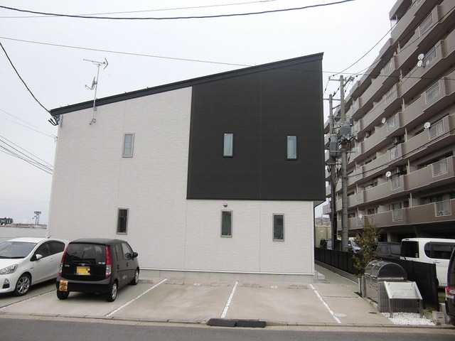 Ｃｏｍｍｏｎ上所 205 外観