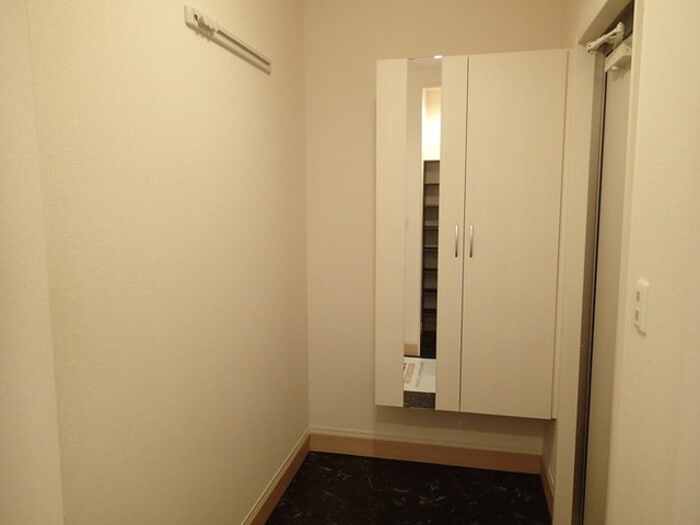 Ｄ－Ｒｏｏｍ・ＳＫ　Ⅱ 105 玄関