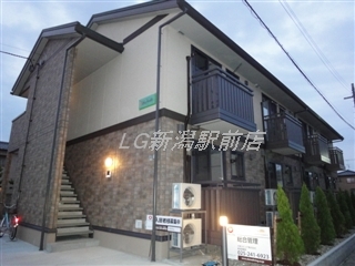 ラベイユ 205 外観