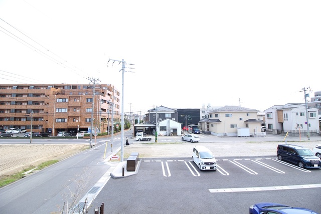 ロイヤルガーデンコート新和　B 205 眺望