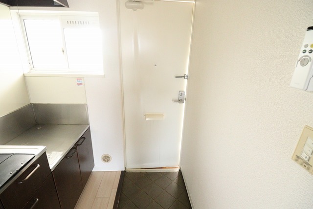 サンクレスト砂山 204 玄関