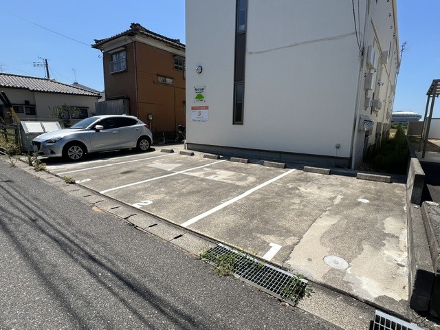 リトリート南長潟 202 駐車場