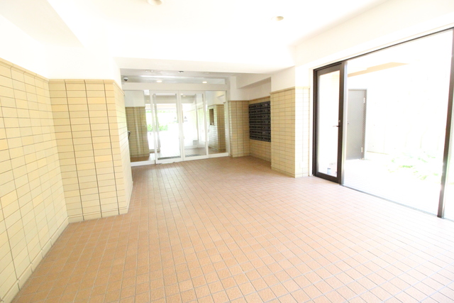 川端町パークハイツ 1301 玄関