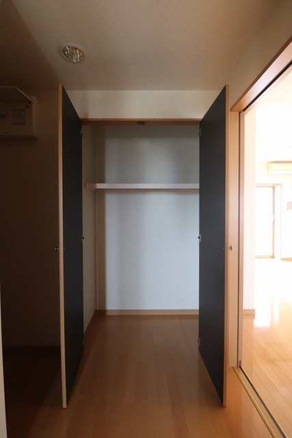 富士マンション 802 収納