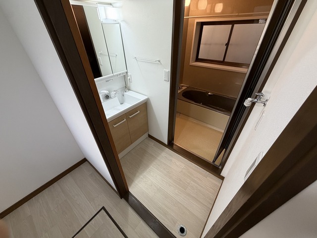 REGA本間町 0 洗面所