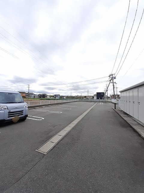 サウス　タウン 203 駐車場