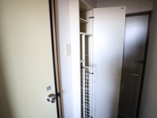 大志館Ⅱ 105 収納