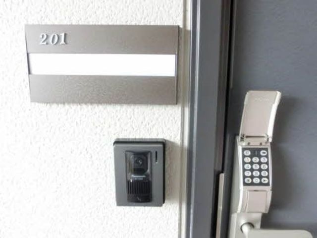 グリーンヒル　３ 201 玄関