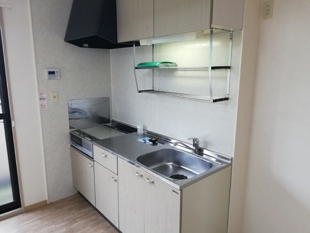 コンフォール　Ｂ 102 キッチン