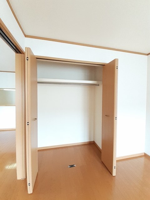 プリムローズみそら 201 収納