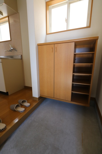 コーポ岳 101 玄関