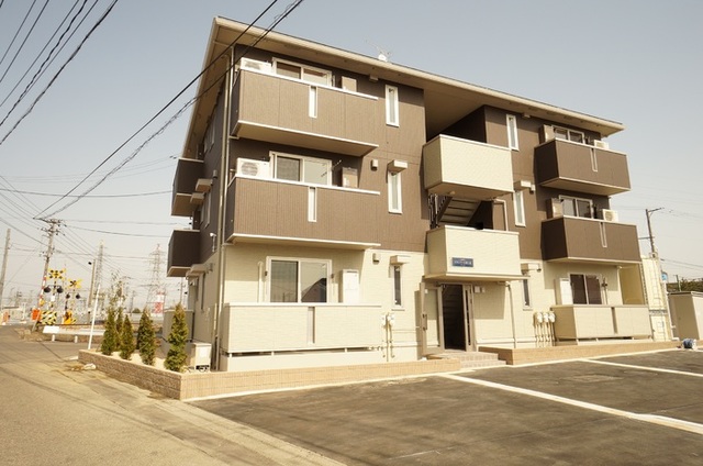 プランドール燕三条 105 外観