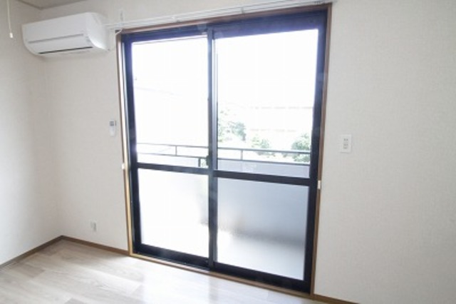 アムール荻川　Ｃ 201 バルコニー