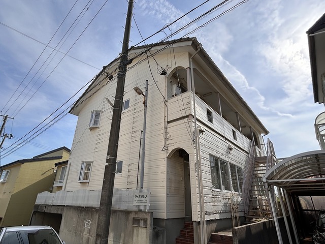 ジュネパレス 102 外観