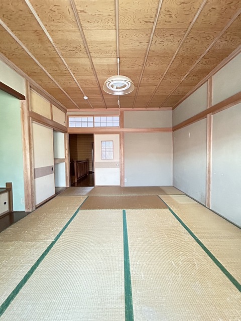 仲町２丁目貸家 0 リビング