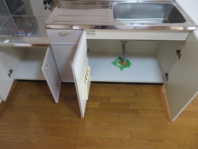 シャインリバーＢ 202 収納