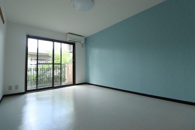 Lily-be関屋恵町 A302 リビング