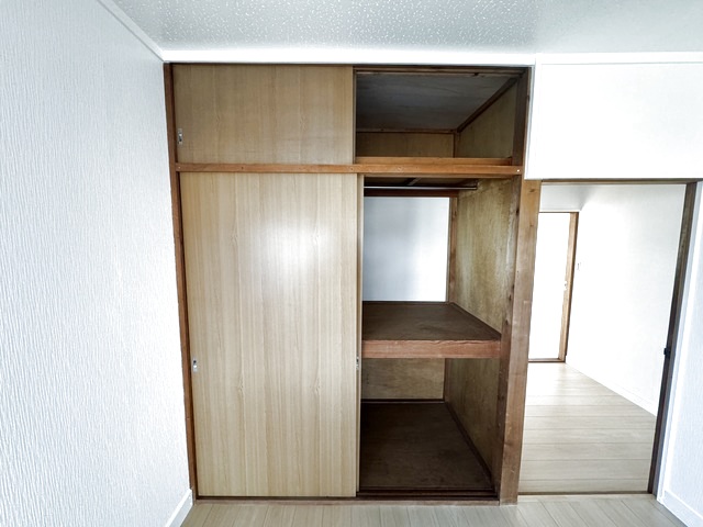 松波3丁目アパート Ｄ 3 収納