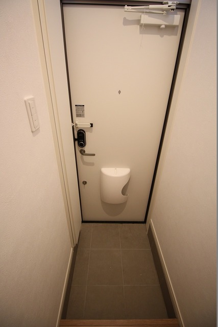 Casa Buona vita Ⅲ A棟 203 玄関