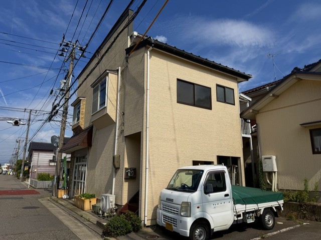 梨本貸家F 201 外観